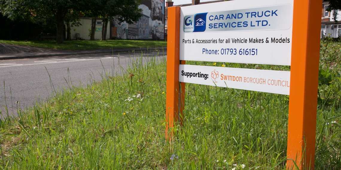 Swindon location sign